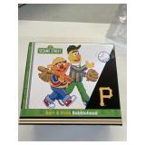 Bert & Ernie Bobblehead Pirates Sesame Street in b