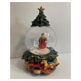 Vintage Christmas Snow Globe