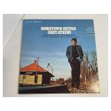 Chet Akins ï¿½Hometown Guitarï¿½ Country Record Album