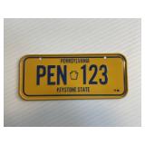 Vintage 1970s Mini Pa Metal License Plate