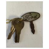 ANTIQUE FORD KEY