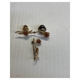 "Krementz" 3 pc rose pins
