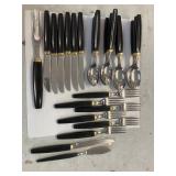 26 PIECE NICM FLATWARE SET