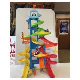 LITTLE PEOPLE TOWER RACE TACK