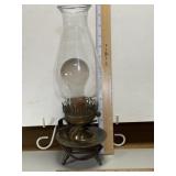 VINATGE BRASS TABLE LAMP W/ GLOBE 13 1/2" HT