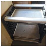 Rubbermaid Max System Prep Cart With Trays