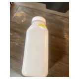 DMR 2-Liter Screw-On Calf Bottle