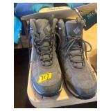 Columbia Menï¿½s Hiking Boots Size 8