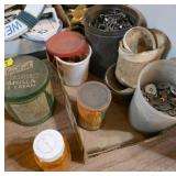 Nails, washers, screwsï¿½in Containers