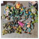 Large lot of Teenage Mutant Ninja Turtles TMNT