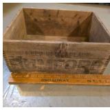 Rumford Wooden Baking Powder Crate 13 in