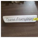 Ceramic Plaque With ï¿½Queen of Everythingï¿½ Text