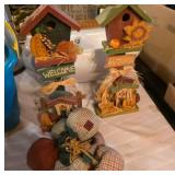 Autumn Decor with Birdhouses