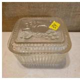 Clear Glass Refrigerator Dish With Fruit Lid