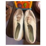 American Eagle Light Green Shoes