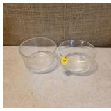 2 Pyrex Glass Measuring Bowls Vintage