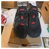 Nike LeBron XVIII Low Sneakers, Size 8.5 US With
