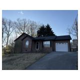 3 Bedroom Home w/ Jack & Jill Style Bathroom