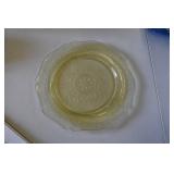 Vintage Federal Glass Patrician Spoke Yellow Deprs