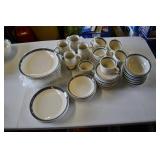 Pfatlzgraff Juniper Dish Set