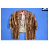 Vtg Wm. Rosendorf Washington DC Fur Shawl