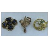 3 VTG Brooch Lot +++