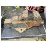 Bench Vise