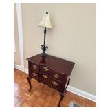 Hooker Furniture Side Table With Lamp