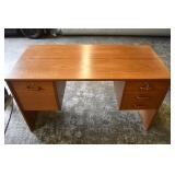 Wooden 4 Drawer Desk with Key