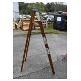 Louisville 6 foot Wooden Ladder