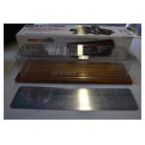 Pioneer 1:64 Scale for Truck Clear Display Case