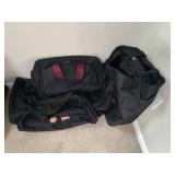 6 Black Travel Bags