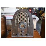 Ant Philco Cathedral Style Radio for Parts/Repair Ant Philco Cathedral Style Radio for Parts/Repair