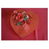 Vtg Russell Stover Valentines Greetings Candy Hear