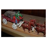 Vtg Cast Iron Horse-Drawn Wagon Vtg Cast Iron Horse-Drawn Wagon