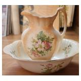 Vtg Floral Ceramic Pitcher & Basin Set Vtg Floral Ceramic Pitcher & Basin Set