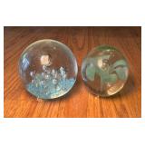 Vtg Glass Art Paperweights Vtg Glass Art Paperweights