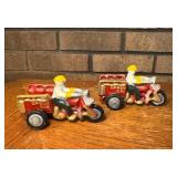 Vtg Cast Iron Fire Trucks Vtg Cast Iron Fire Trucks