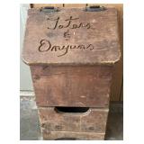 Vtg Wooden Taters and Onions Box Vtg Wooden Taters and Onions Box