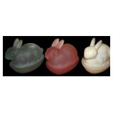 L.E. Smith Vtg Rabbit on Nest Dishes L.E. Smith Vtg Rabbit on Nest Dishes