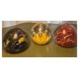 3 Vtg Art Glass Paperweights 3 Vtg Art Glass Paperweights