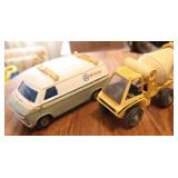 Vtg Pressed Metal Toy Vehicles Vtg Pressed Metal Toy Vehicles