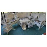 Vtg Outdoor Wicker Furniture Set Vtg Outdoor Wicker Furniture Set