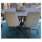 Vtg Dining Table With 4 Chairs Vtg Dining Table With 4 Chairs