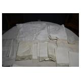 Lot of Vtg Tablecloths and Linen Napkins