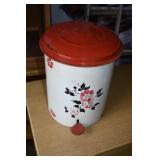 Vtg Metal Step On Bathroom Waste Basket