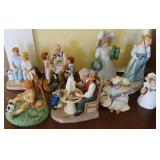 Vtg Figurines and Statues
