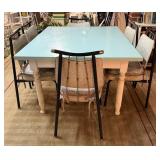 Retro Laminate Dining Table W/Metal-Framed Chairs