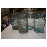 Vtg Blue Ball Quart Mason Jars