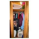 Closet Lot- Womenï¿½s Apparel and Accessories M-XL